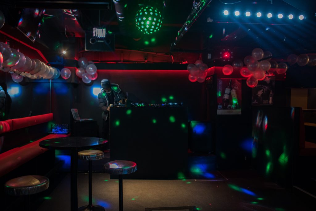 Sonidos Bar Roppongi クラブ 六本木 Club Roppongi